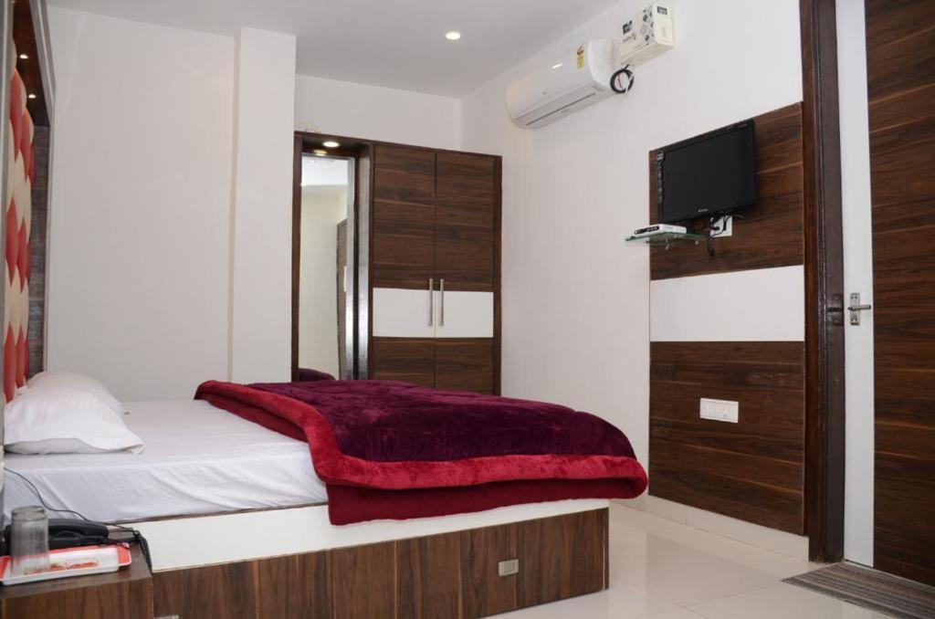 Hotel Robin Inn 阿姆利则 外观 照片