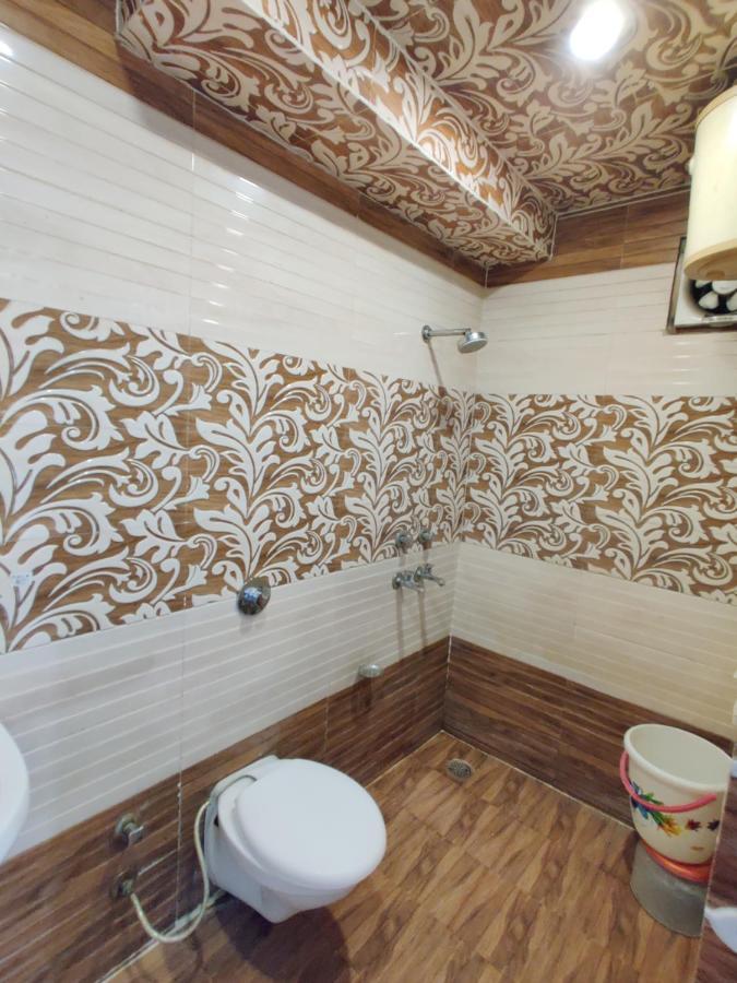 Hotel Robin Inn 阿姆利则 外观 照片