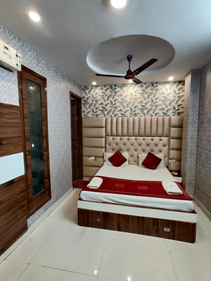 Hotel Robin Inn 阿姆利则 外观 照片